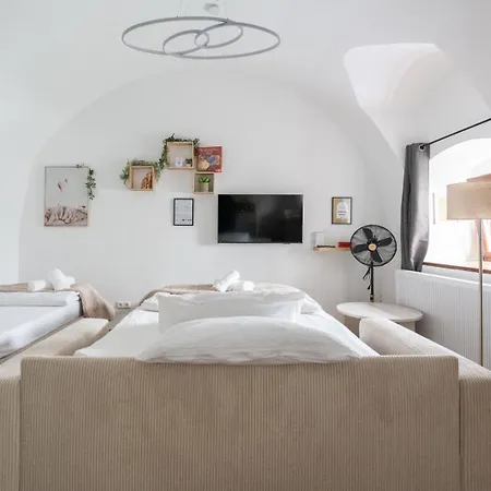 2 - 5 Guests - Ground Floor - Modern شقة