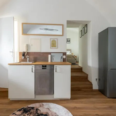 شقة 2 - 5 Guests - Ground Floor - Modern *