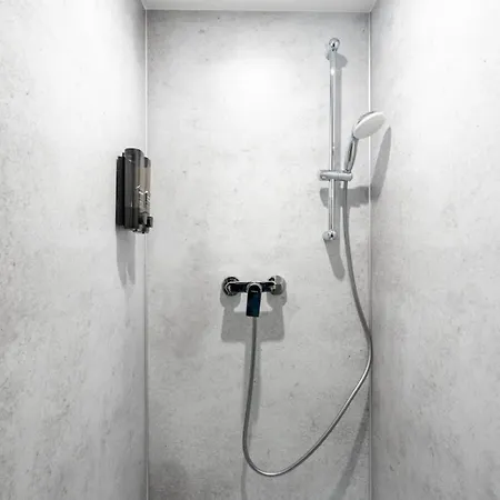 شقة 2 - 5 Guests - Ground Floor - Modern *